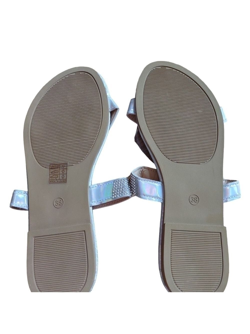 Silver Rhinestone Z Shaped Sandals Womens Size 38 - Picture 3 of 3